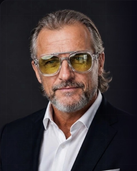 Martin — digital role UBO Agent